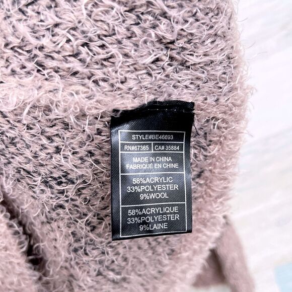 BB Dakota Fuzzy Knit Aztec Tunic Sweater Pink Black Wool Blend Womens Medium - Picture 7 of 7